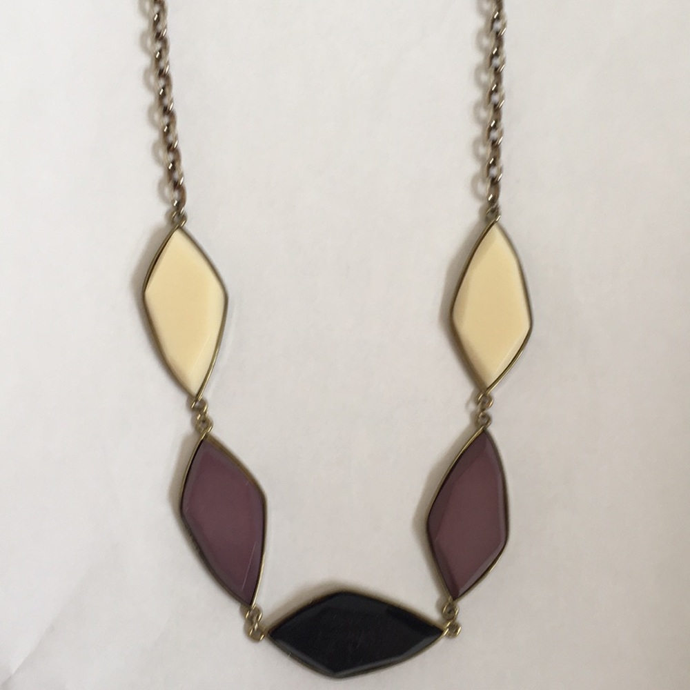 NECKLACE - Picture 3 of 4
